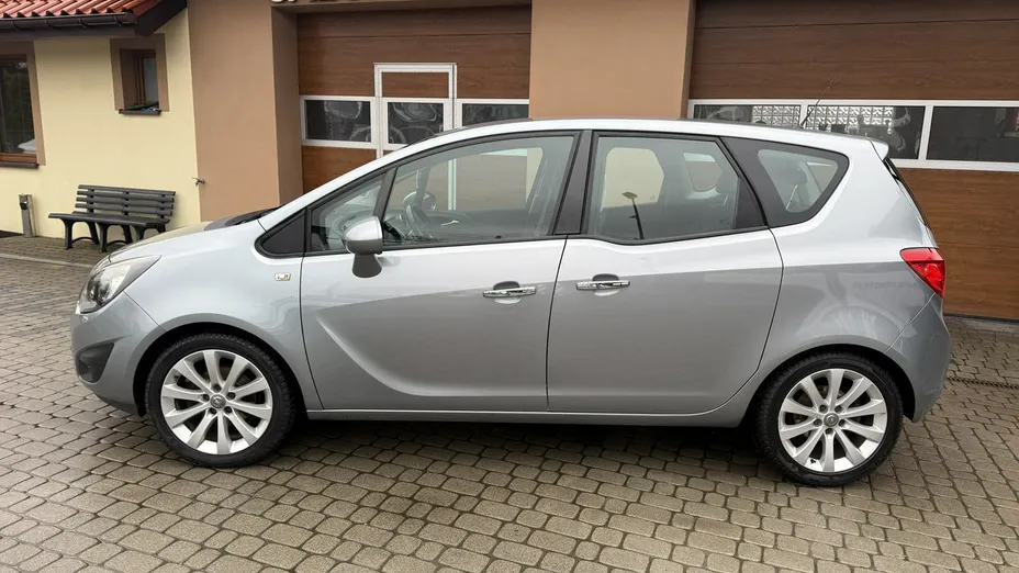 OPEL Meriva -