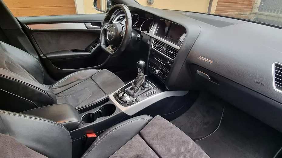AUDI A5 -
