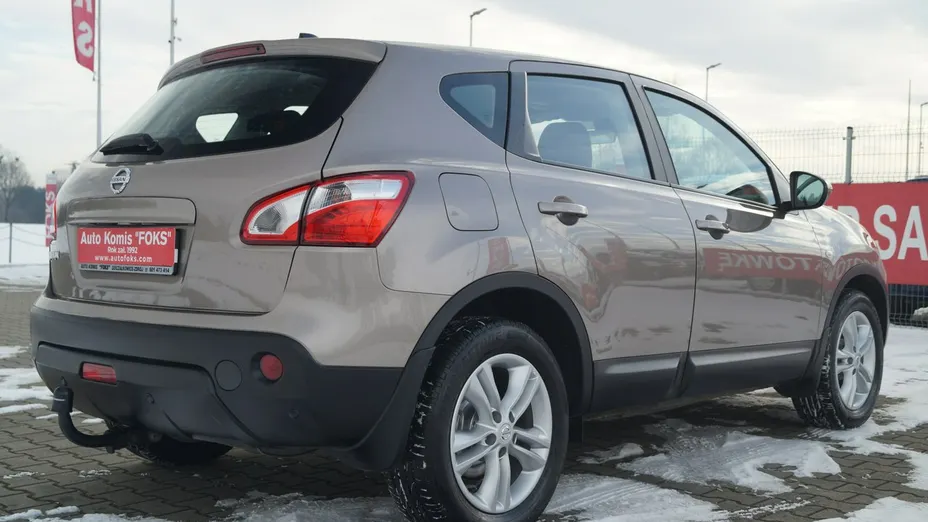 NISSAN Qashqai -