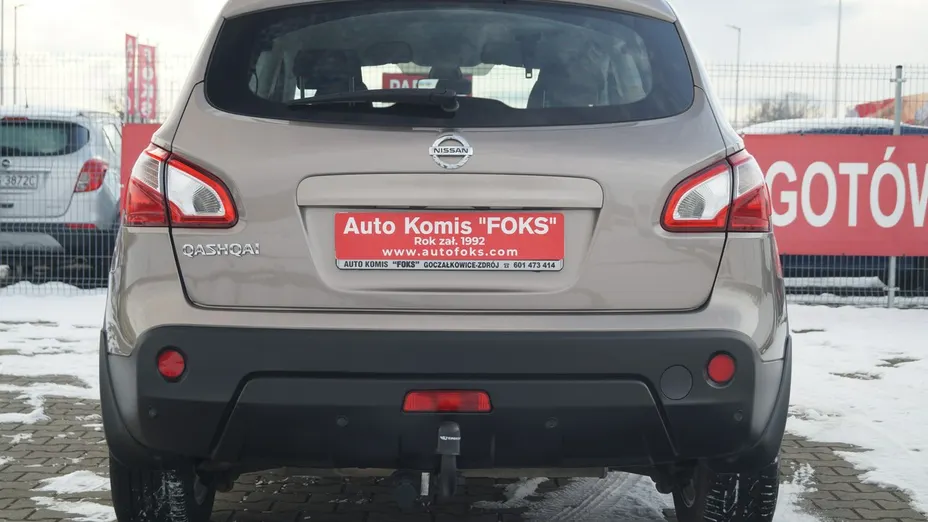 NISSAN Qashqai -