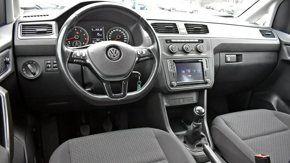 VOLKSWAGEN Caddy -