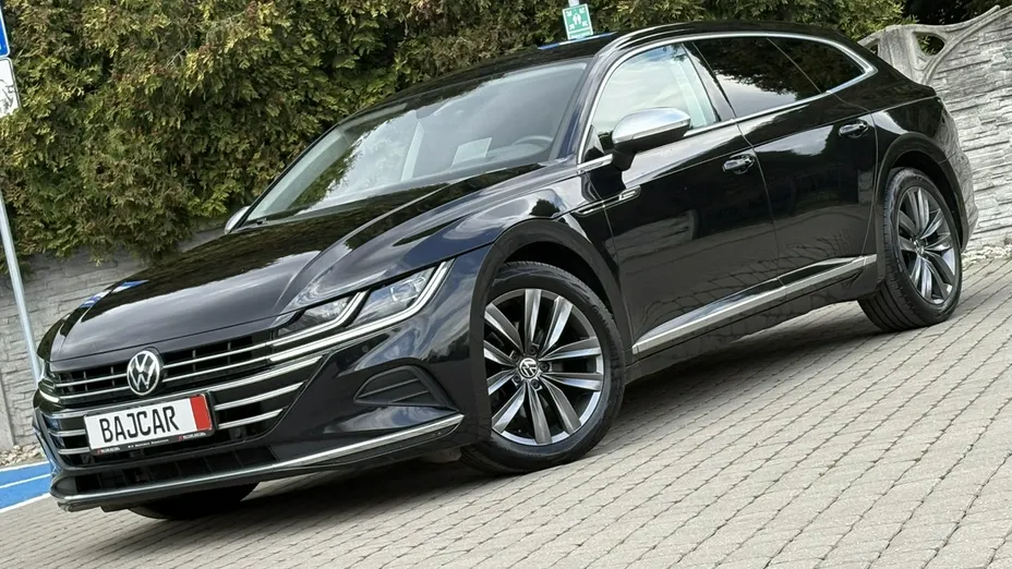 VOLKSWAGEN Arteon -