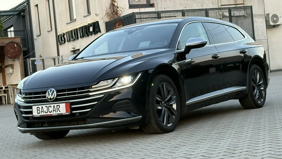 VOLKSWAGEN Arteon -