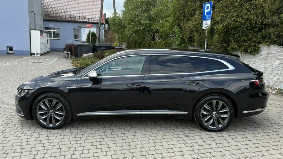 VOLKSWAGEN Arteon -