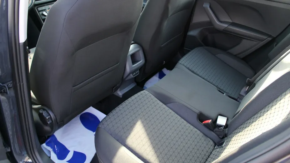 VOLKSWAGEN T-Cross -