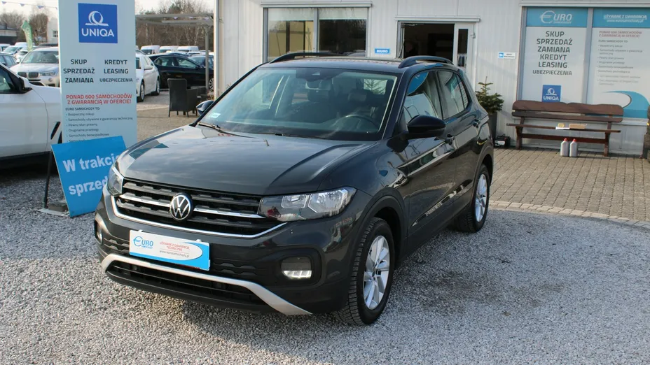 VOLKSWAGEN T-Cross -