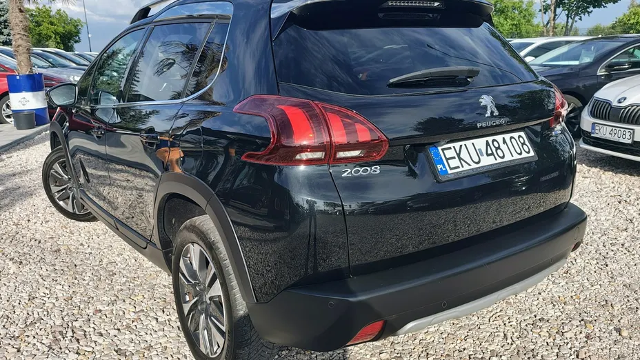 PEUGEOT 2008 -