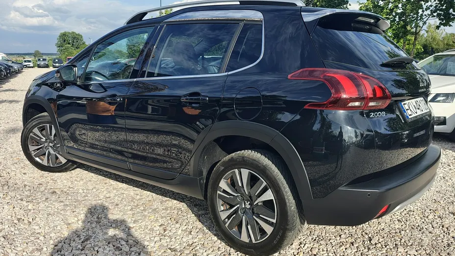PEUGEOT 2008 -