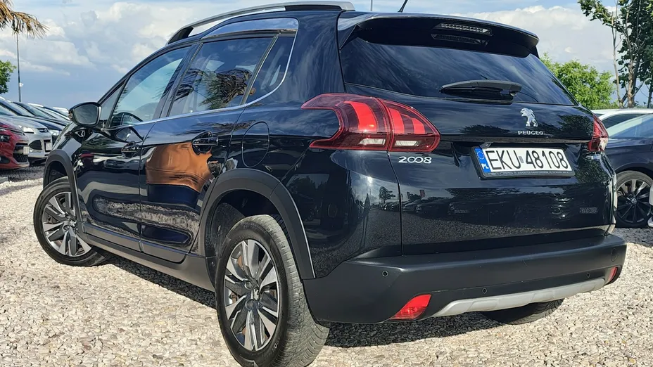 PEUGEOT 2008 -