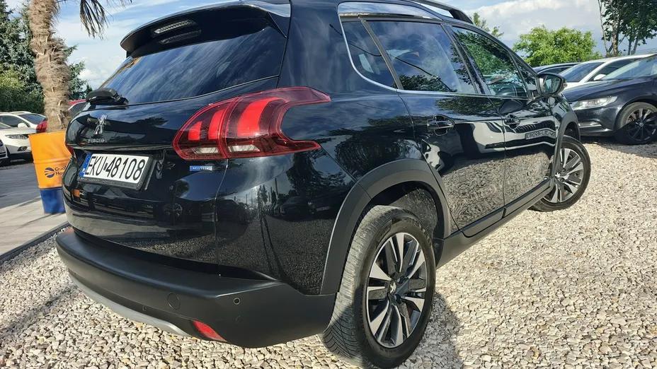 PEUGEOT 2008 -