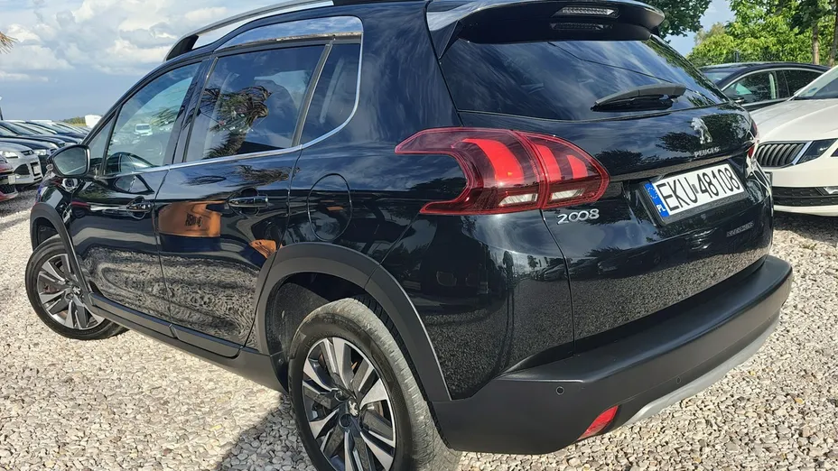 PEUGEOT 2008 -
