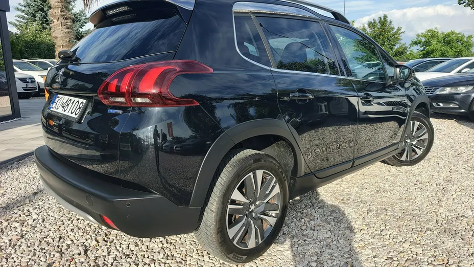 PEUGEOT 2008 -