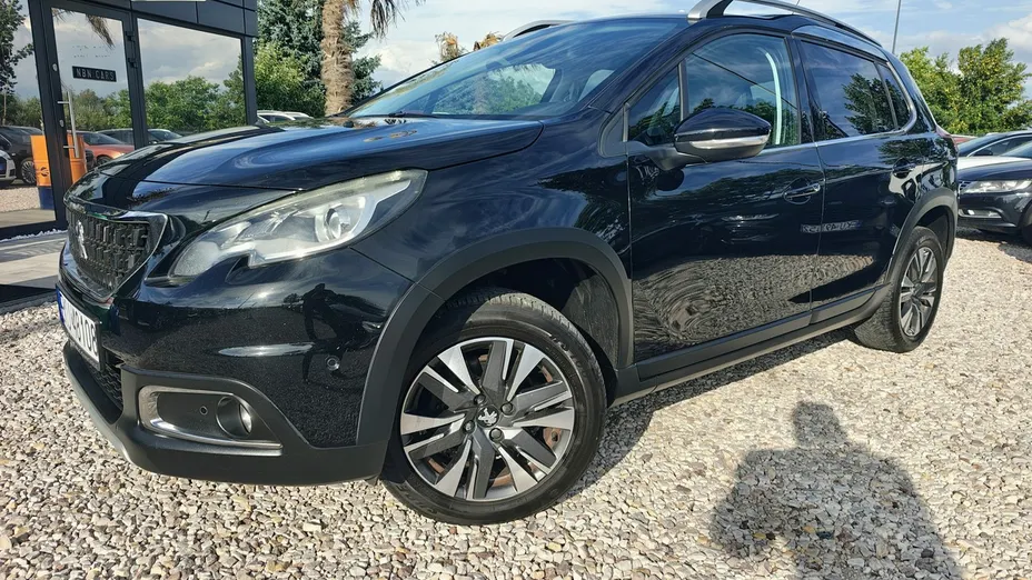 PEUGEOT 2008 -
