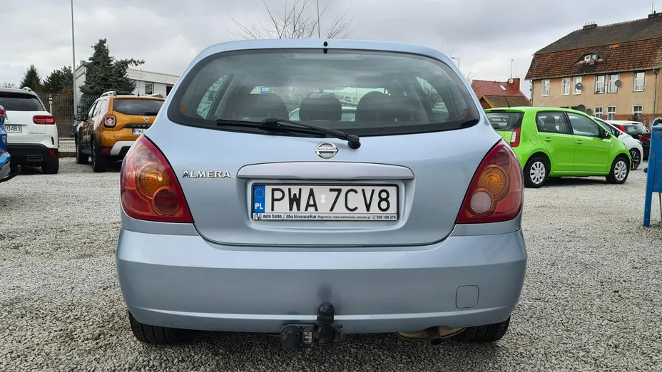 NISSAN Almera -
