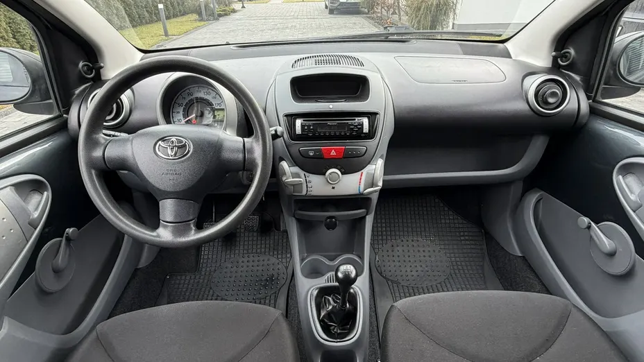 TOYOTA Aygo -