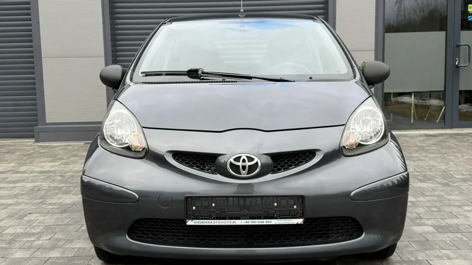 TOYOTA Aygo -