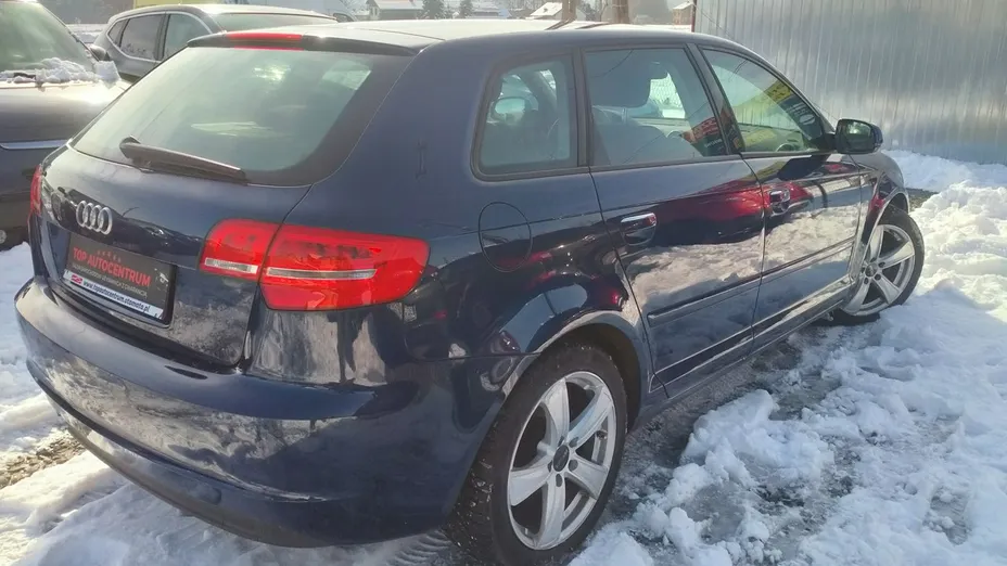 AUDI A3 -
