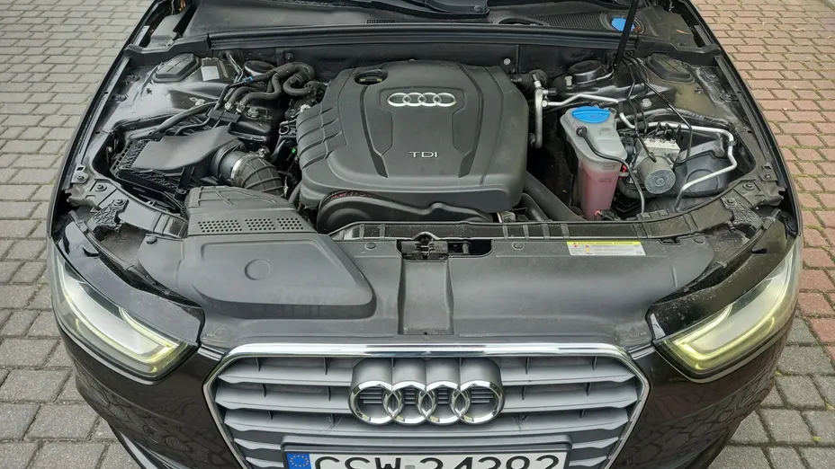 AUDI A4 -