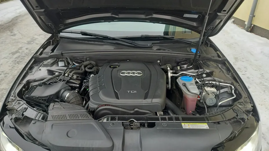 AUDI A4 -