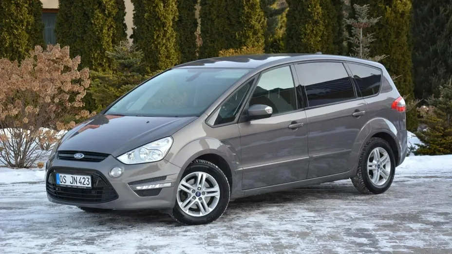 FORD S-MAX -