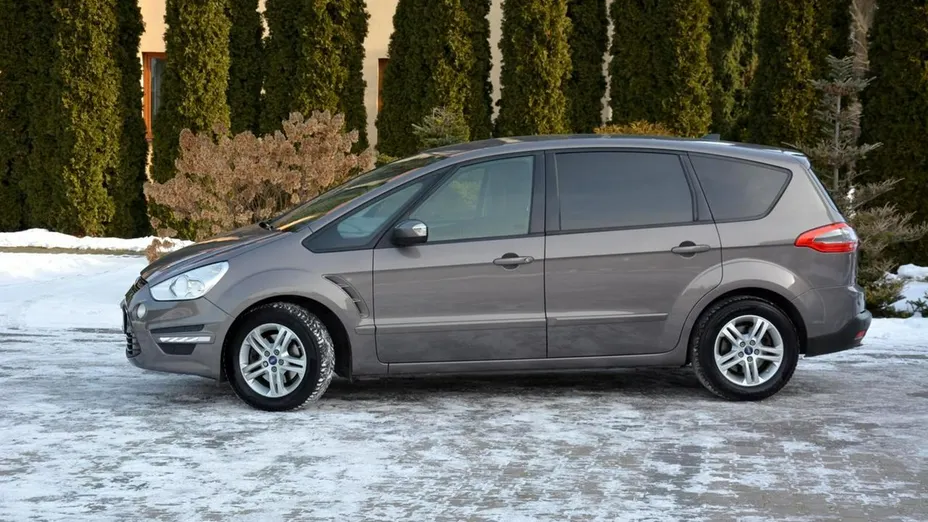 FORD S-MAX -