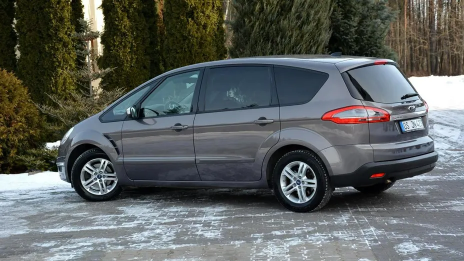 FORD S-MAX -