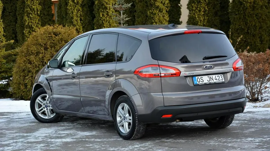 FORD S-MAX -