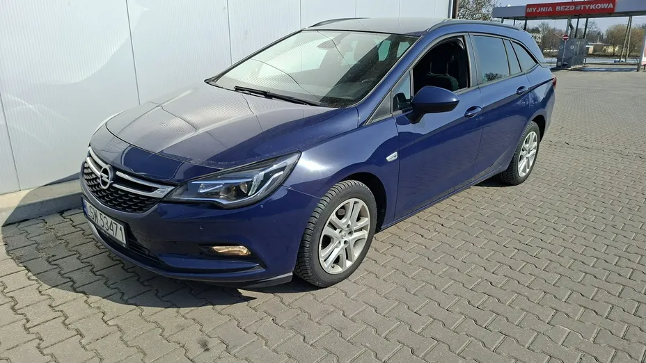 OPEL Astra -