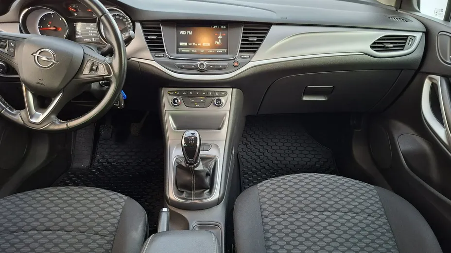 OPEL Astra -