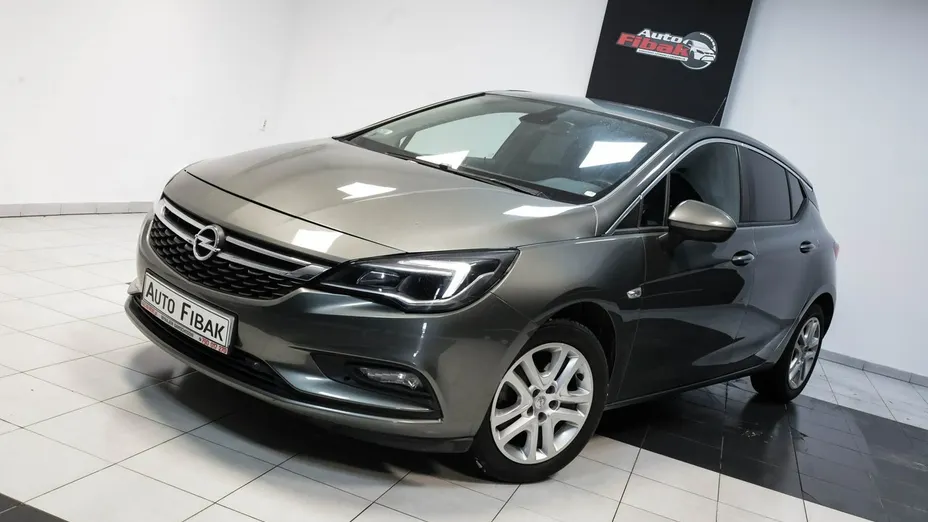 OPEL Astra -