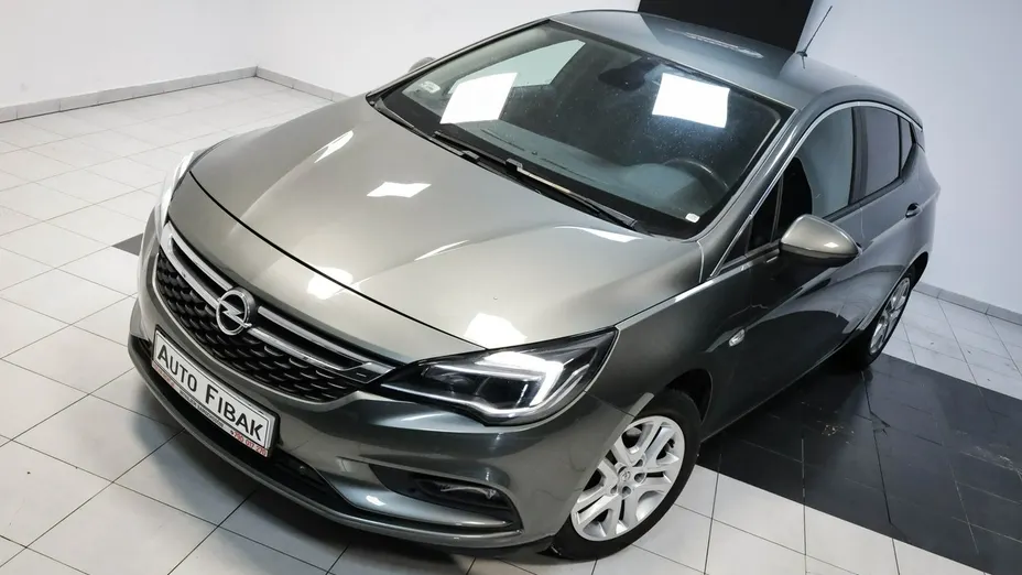 OPEL Astra -