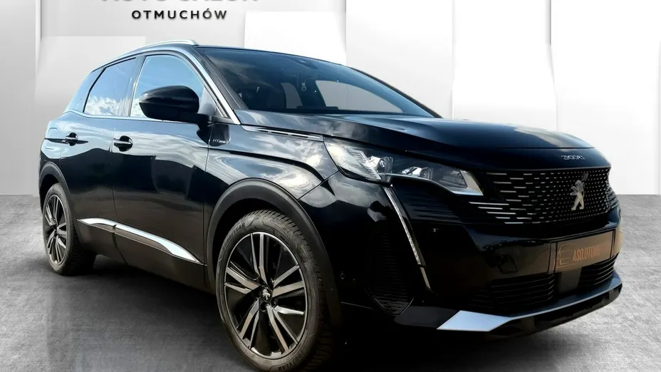 PEUGEOT 3008 -
