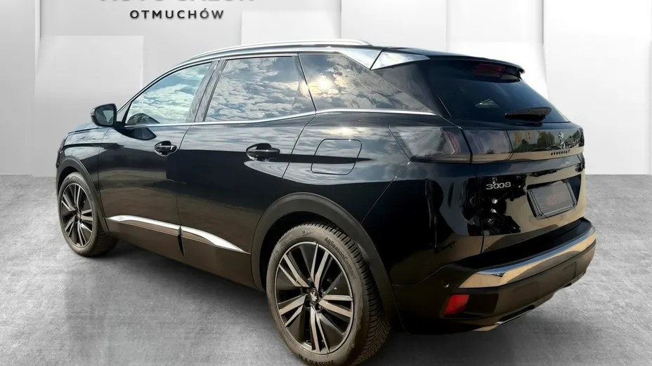 PEUGEOT 3008 -