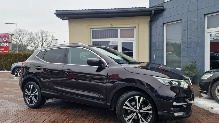 NISSAN Qashqai -