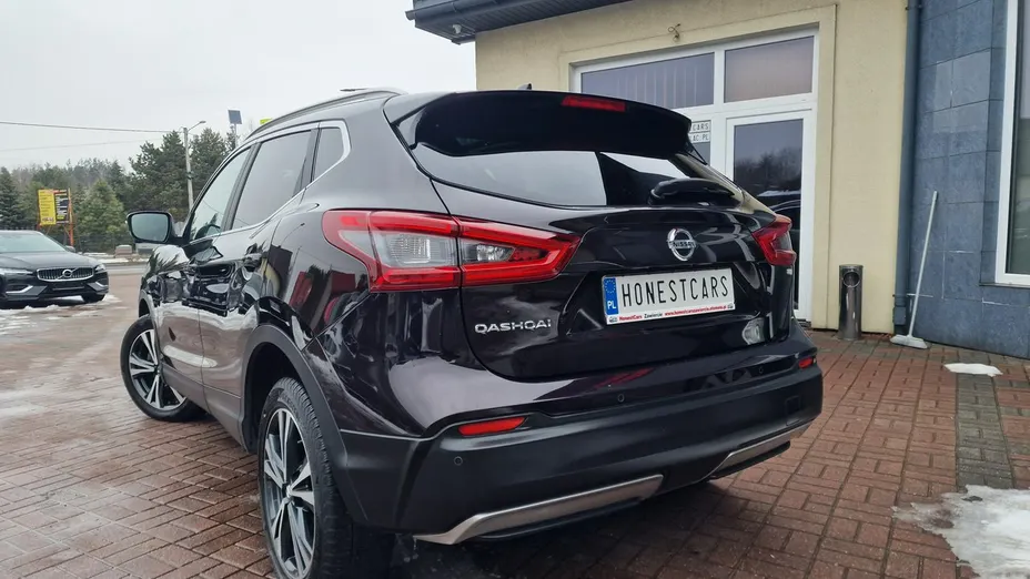 NISSAN Qashqai -