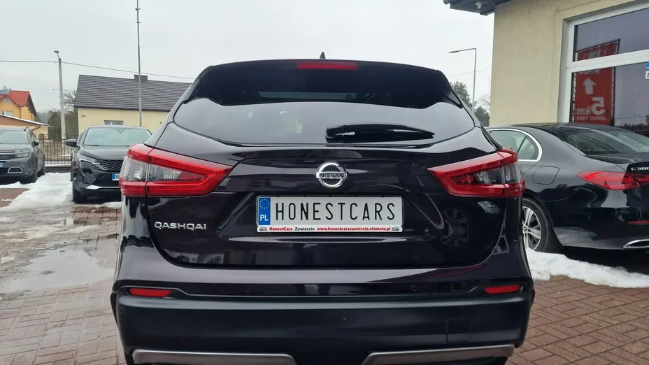 NISSAN Qashqai -