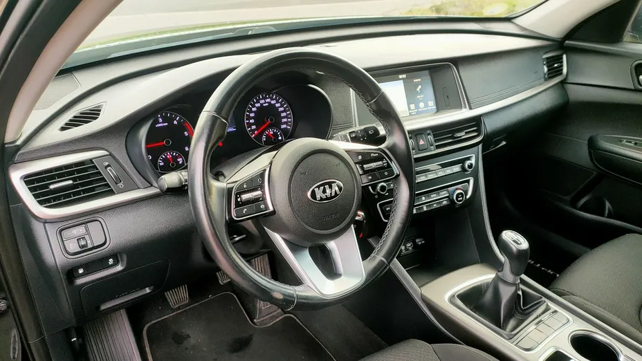 KIA Optima -