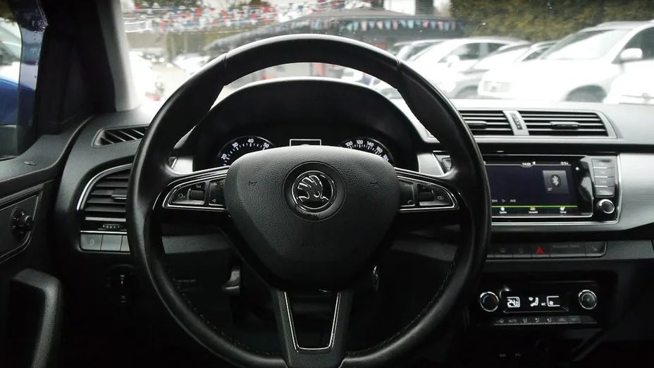 SKODA Fabia -