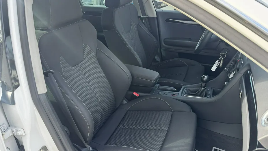 SEAT Exeo -