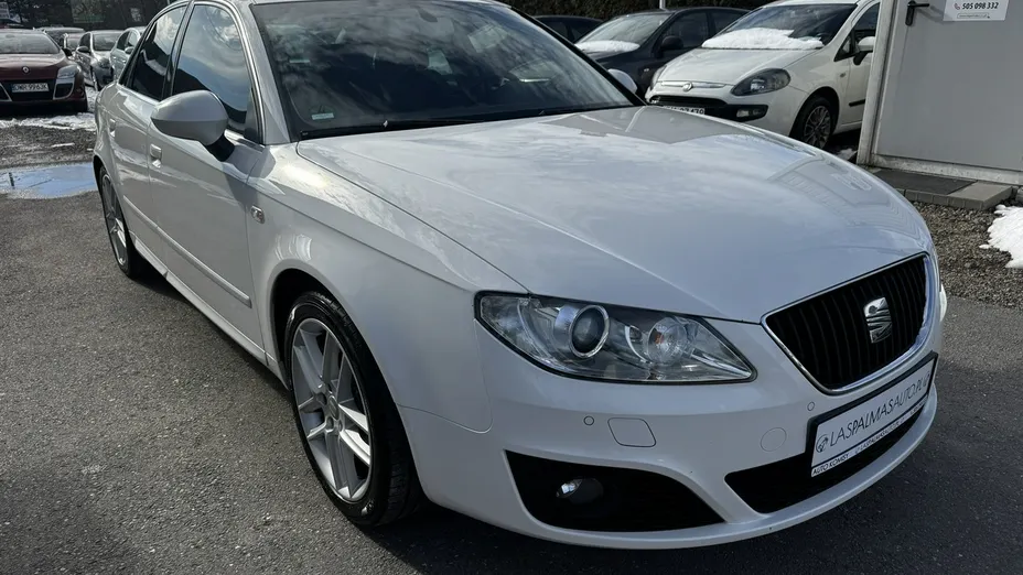 SEAT Exeo -