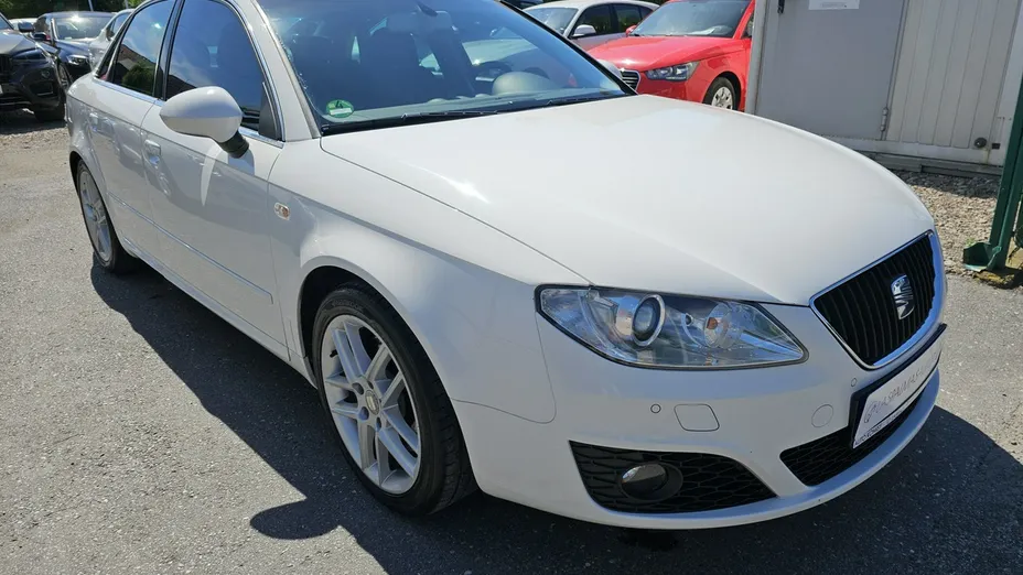 SEAT Exeo -