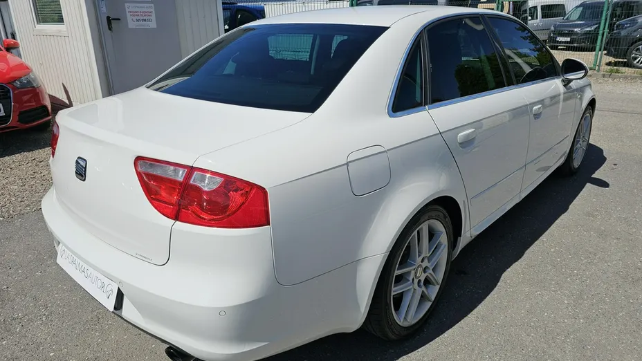 SEAT Exeo -