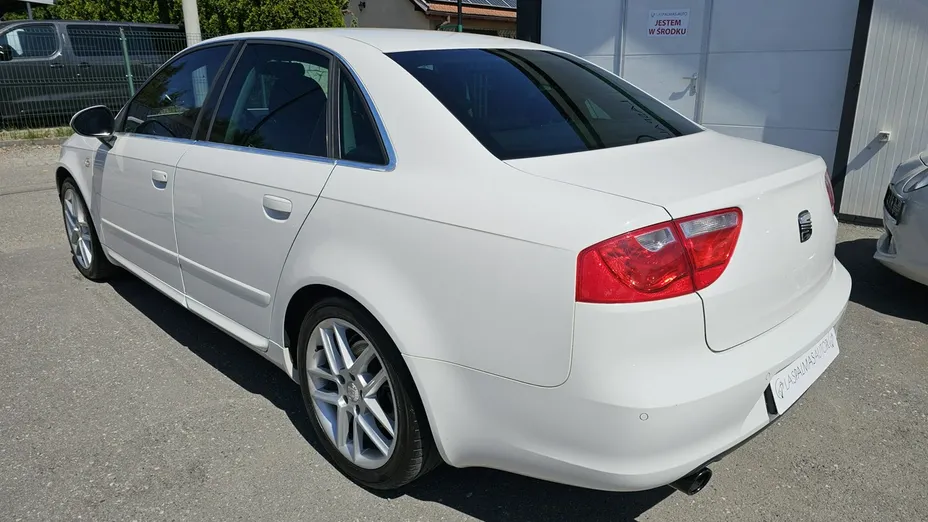 SEAT Exeo -