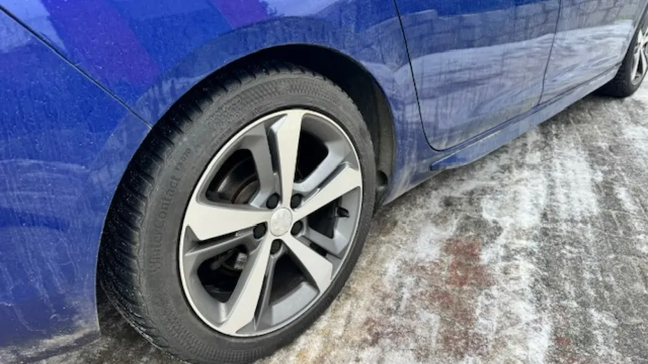 PEUGEOT 308 -