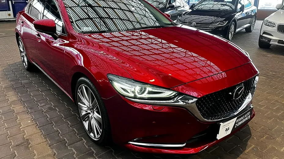 MAZDA 6 -