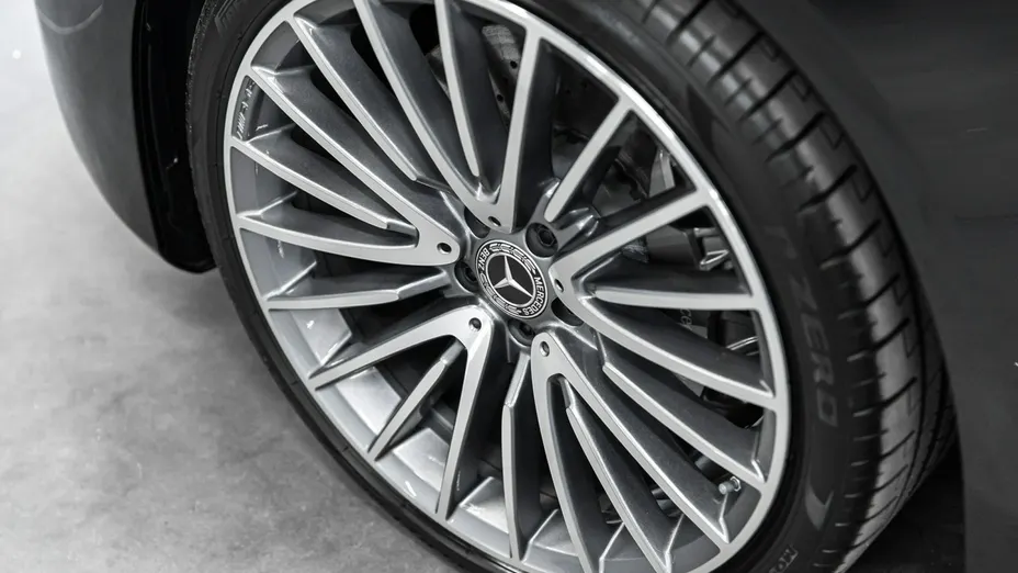 MERCEDES-BENZ S Klasa -