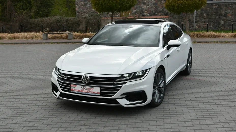 VOLKSWAGEN Arteon -