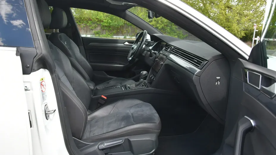 VOLKSWAGEN Arteon -