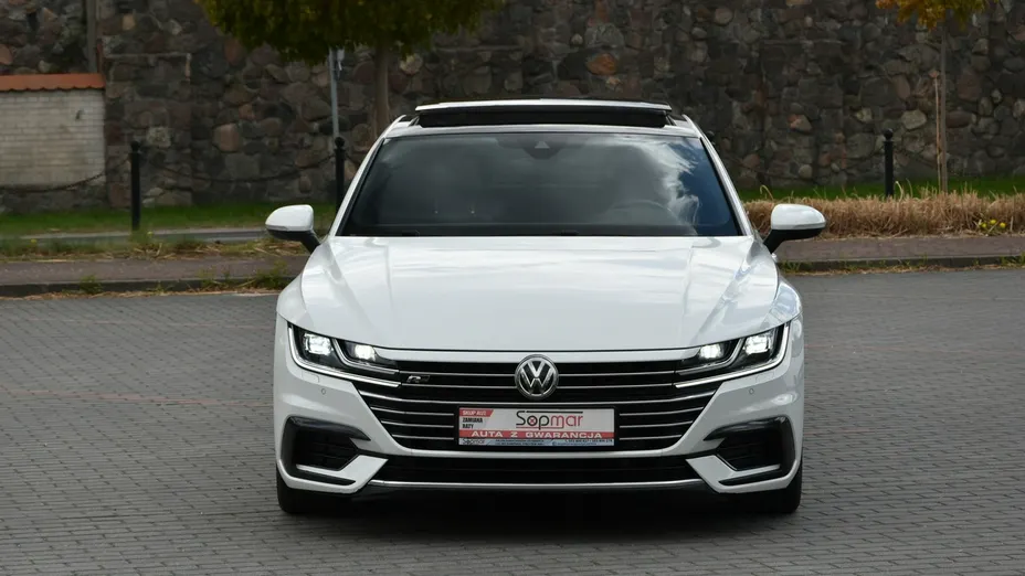 VOLKSWAGEN Arteon -