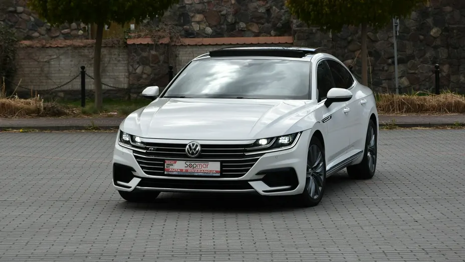 VOLKSWAGEN Arteon -